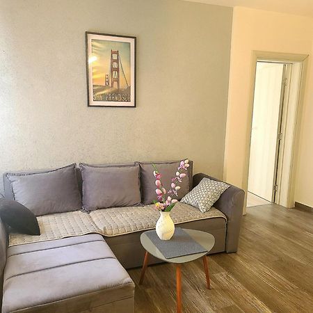 Aparthotel Monterria バール エクステリア 写真