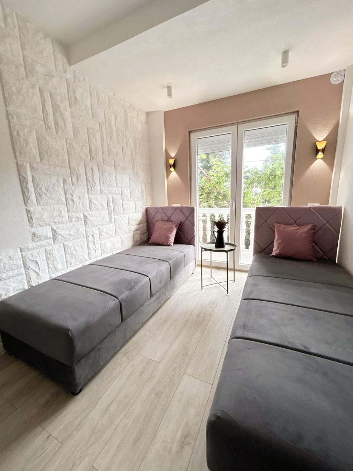Aparthotel Monterria バール エクステリア 写真