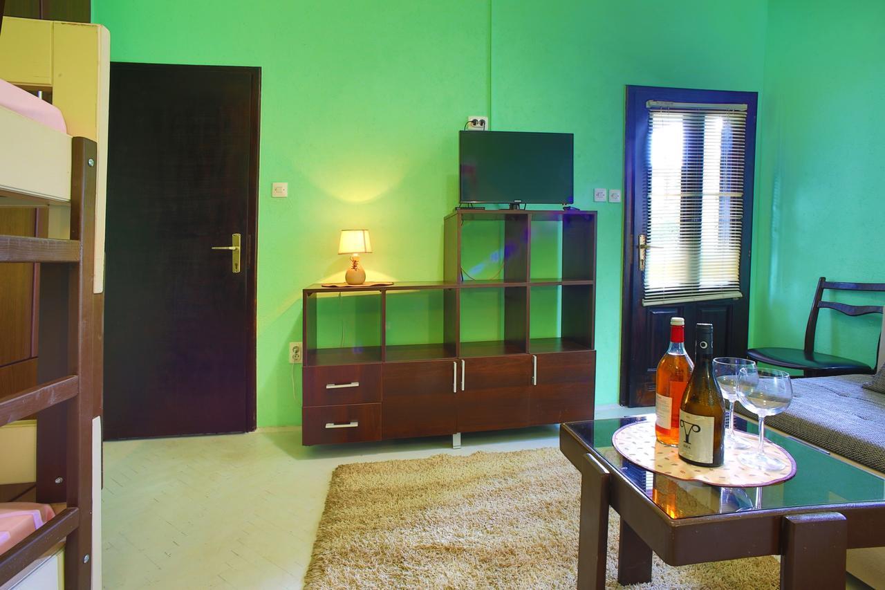 Aparthotel Monterria バール エクステリア 写真