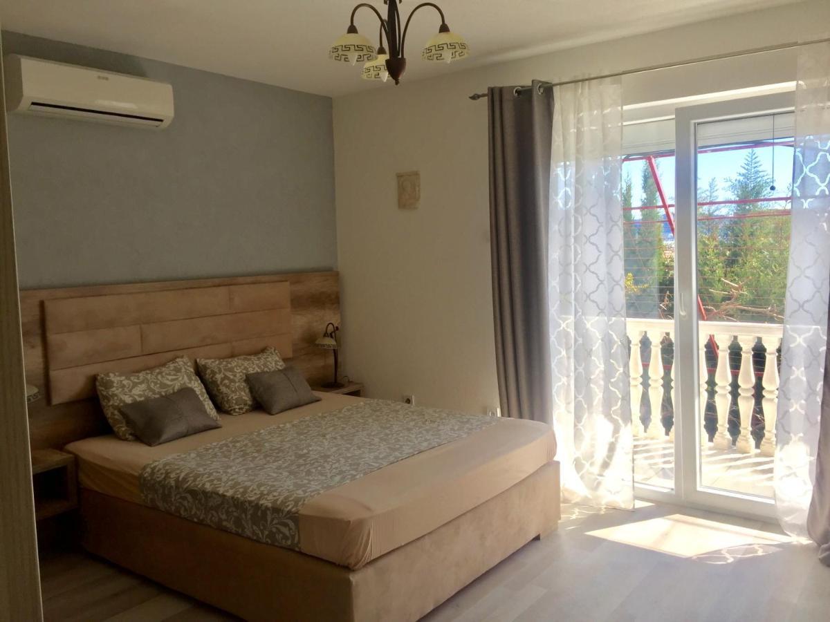 Aparthotel Monterria バール エクステリア 写真