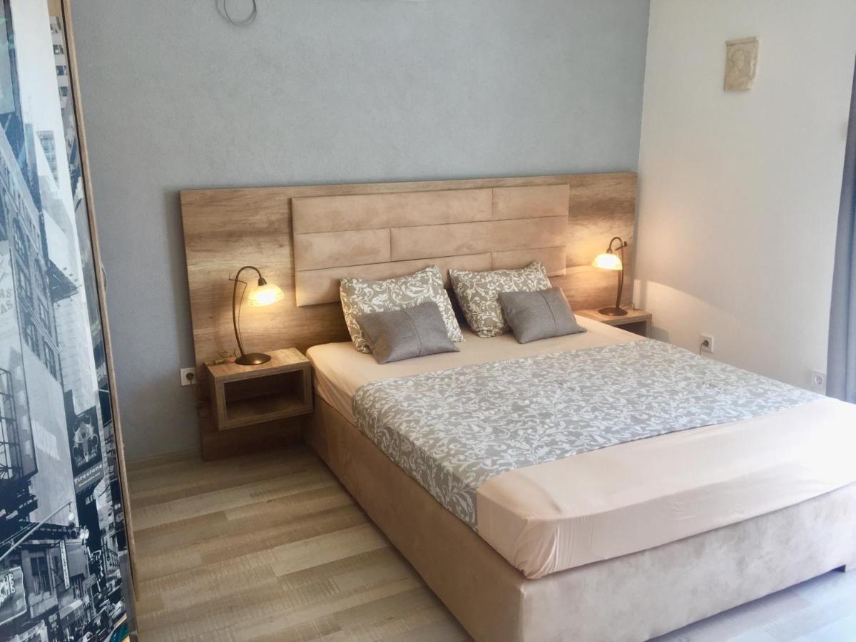 Aparthotel Monterria バール エクステリア 写真